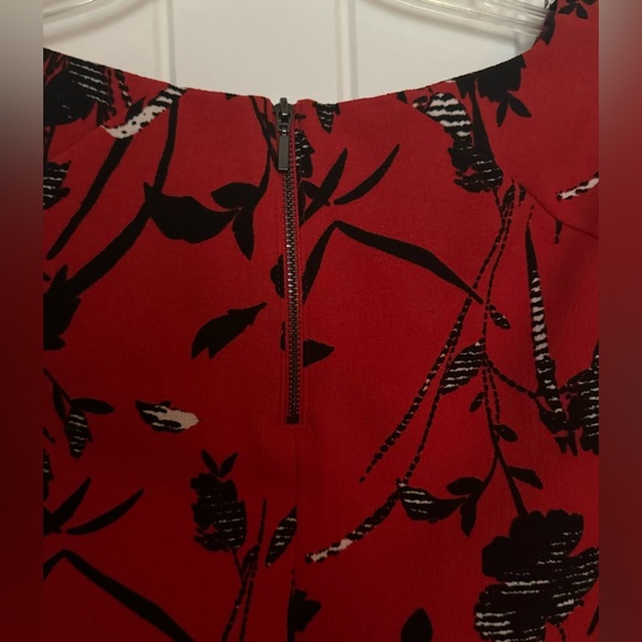 The Collection Womens red dress with a black floral design. Zips in the back. - Picture 3 of 4